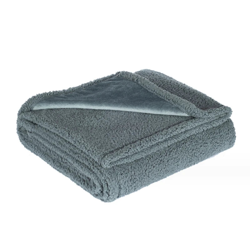 Venator™ 100% Waterproof Blanket