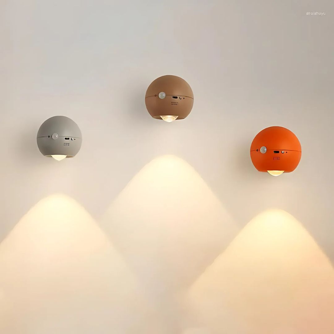 Venator™ Portable Smart Light
