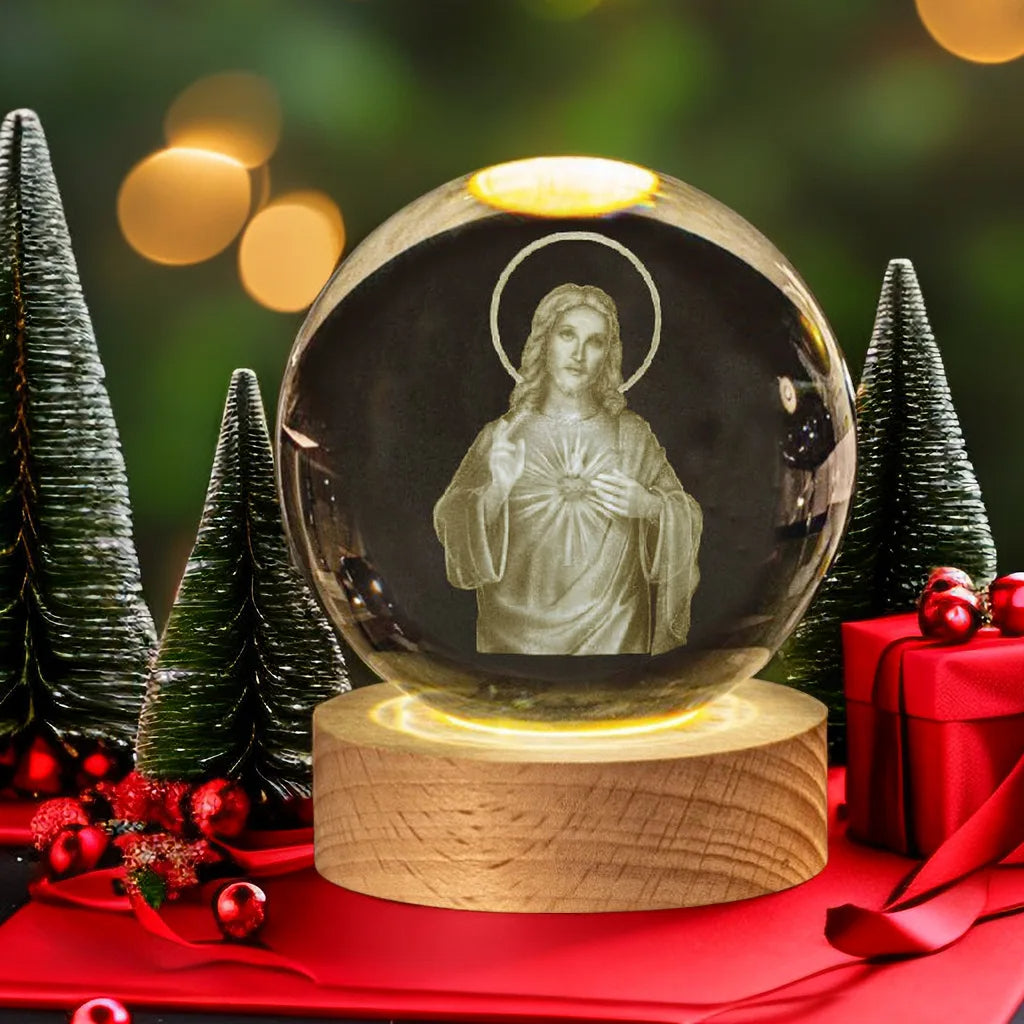 Venator™ 3D Crystal Jesus Night Light