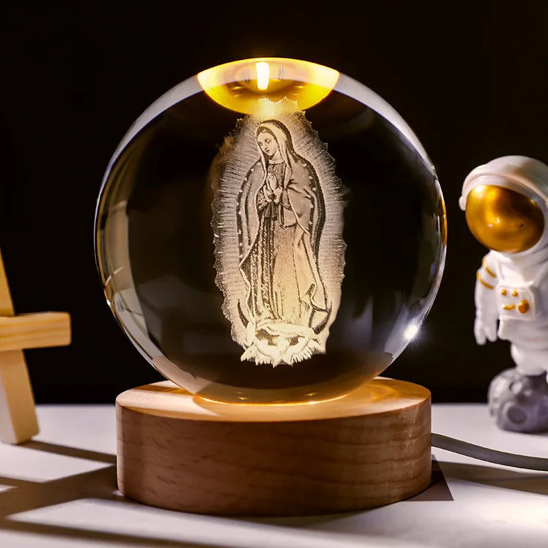 Venator™ 3D Crystal Jesus Night Light