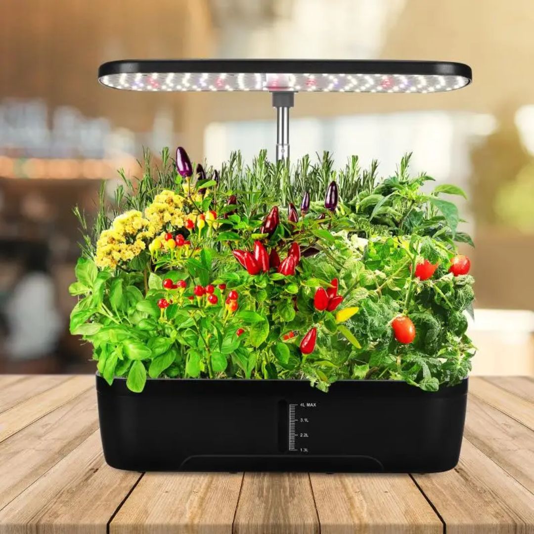 Venator™ Smart Indoor Garden