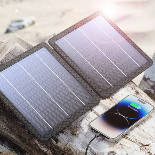 Venator™ Solar Charger