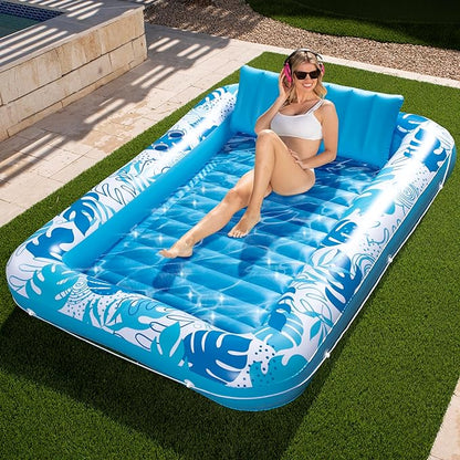 Venator™ Tanning Pool